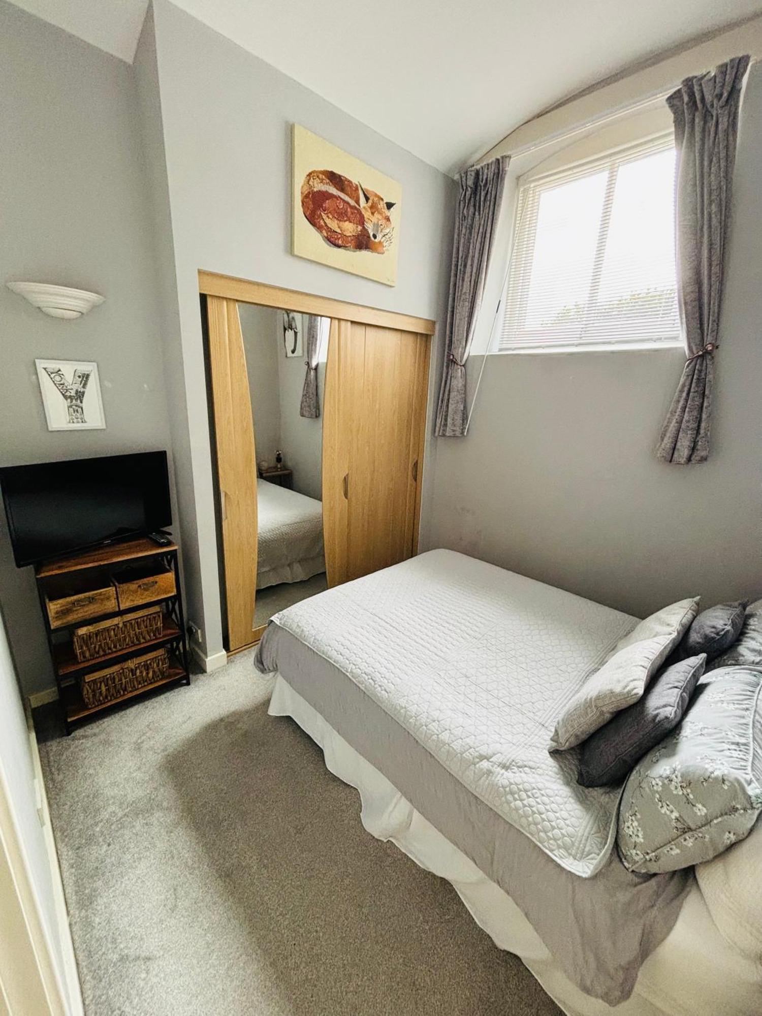 County House City Centre With Parking Sleeps 4 York Extérieur photo